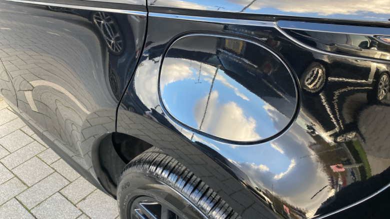 Land Rover Range Rover Evoque 1.5 P300e R-Dynamic SE 5dr Auto Hatchback